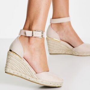 Truffle Collection Nude Wedge ankle strap espadrille Sandals shoes Sz 5